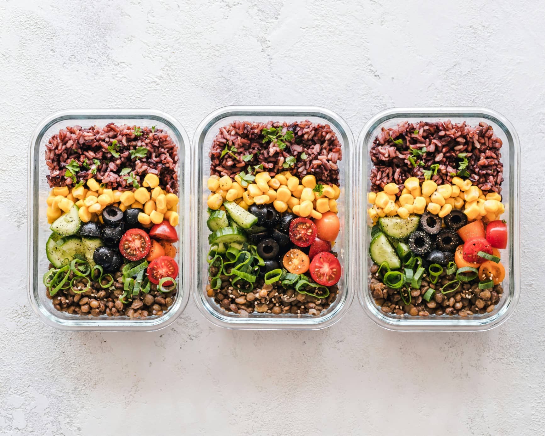 Diyetisyen Serpil Öztürk - Bütün Haftayı Kurtaran 2 Saat: Sağlıklı "Meal Prep" (Ön Hazırlık) Rehberi Diyetisyen Serpil Öztürk - Bütün Haftayı Kurtaran 2 Saat: Sağlıklı "Meal Prep" (Ön Hazırlık) Rehberi